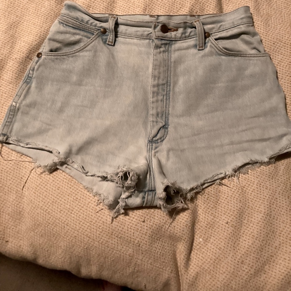 Wrangler Light Wash Booty Shorts